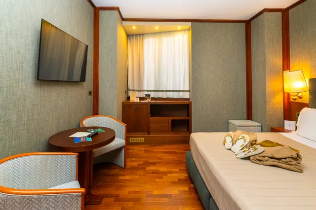 غرفة قياسية رباعية، Grand Hotel Duca D Este 3/5