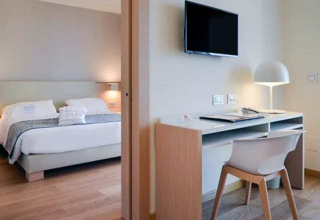 جناح بإطلالة على البحر بشرفة، Hotel Calabona 1/2