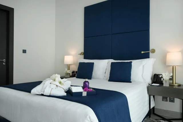 استوديو ديلوكس بسرير كينج، Centara West Bay Hotel and Residences Doha 1/4