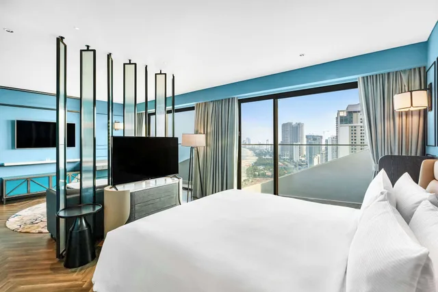 جناح جونيور بسرير مزدوج بحوض استحمام، Hilton Garden Inn Da Nang 3/7