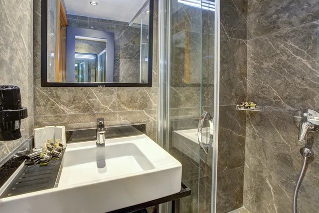 غرفة سوبيريور ثلاثية بسرير كوين مع أريكة، No:12 Hotel Sultanahmet 5/7