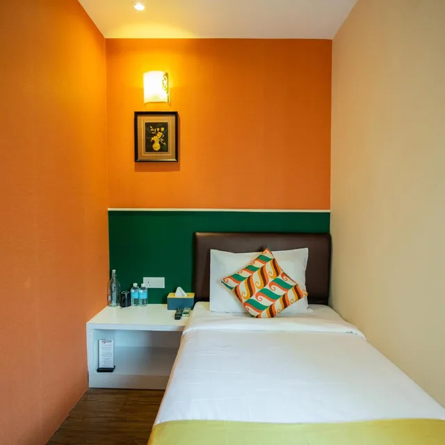 غرفة قياسية مفردة، Link Hotel 7/10