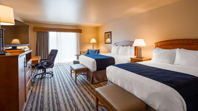 غرفة قياسية بسريرين كوين لذوي الإعاقة، Best Western Sunset Inn 1/5