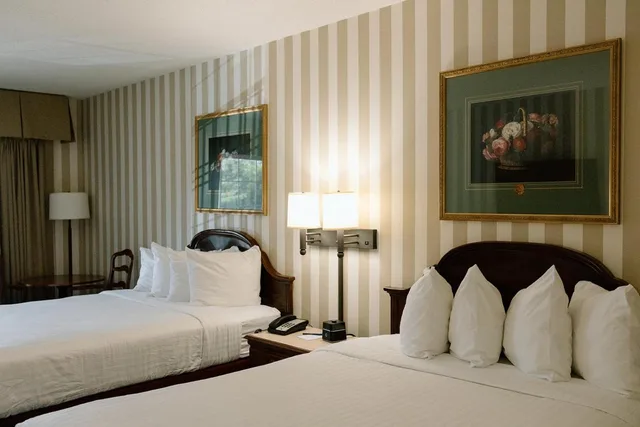 غرفة بسرير كينج بجاكوزي، Bayshore Resort 5/10