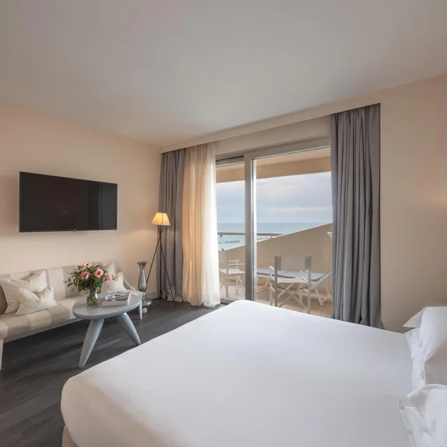 جناح سوبيريور بسرير كينج، Excelsior Hotel, Spa & Lido 6/10