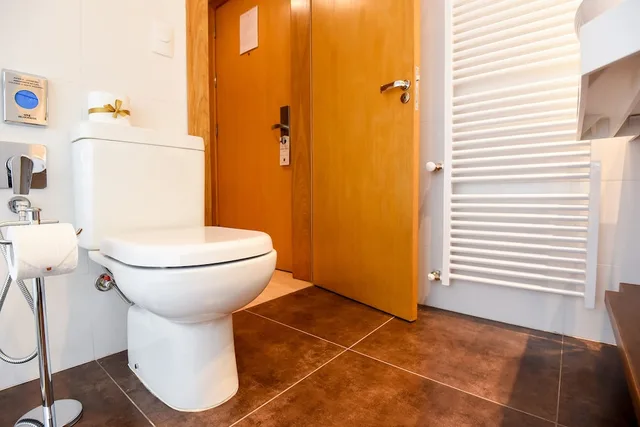 جناح بسرير كوين، Hotel Refugio da Montanha 5/5