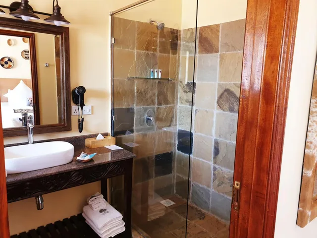 غرفة قياسية ثلاثية، Acacia Tree Lodge 8/10