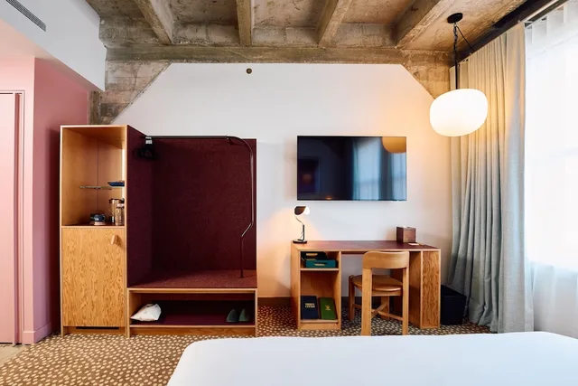 Renovated, King Bed، STILE Downtown Los Angeles by Kasa 5/6