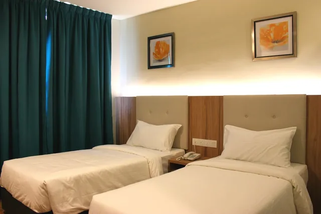 غرفة ديلوكس بسريرين منفصلين، Big M Hotel 1/2