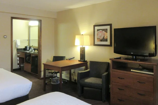 غرفة قياسية بسريرين كوين، Quality Inn & Suites Detroit Lakes, MN 1/1