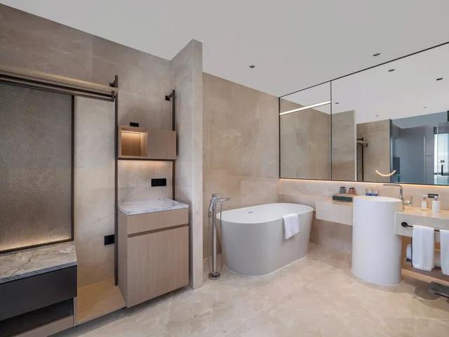 1 Bedroom, Theme, Parent Child Suite, King Bed، Holiday Inn Beijing Daxing Centre by IHG 3/3