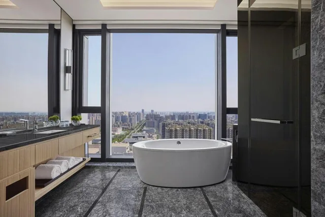 جناح تنفيذي تنفيذي بسرير كينج بإطلالة على المدينة مع دخول الصالة، JW Marriott Hotel Xi'an 7/8