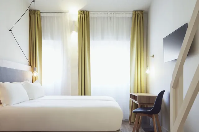 غرفة عائلية بسرير كوين مع أريكة في الملحق، Maison Montgrand Marseille Vieux Port 1/4