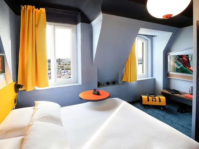 غرفة كومفورت بسرير مزدوج بإطلالة على البحر، Ibis Styles Saint Malo Centre Historique 2/6