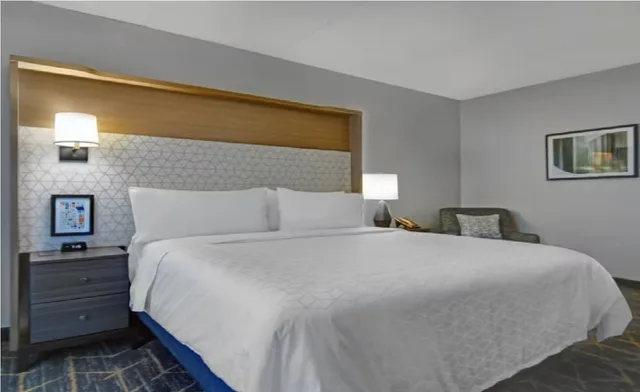 غرفة بسرير مزدوج لذوي الإعاقة، HOLIDAY INN PHILADELPHIA-CHERRY HILL 1/2