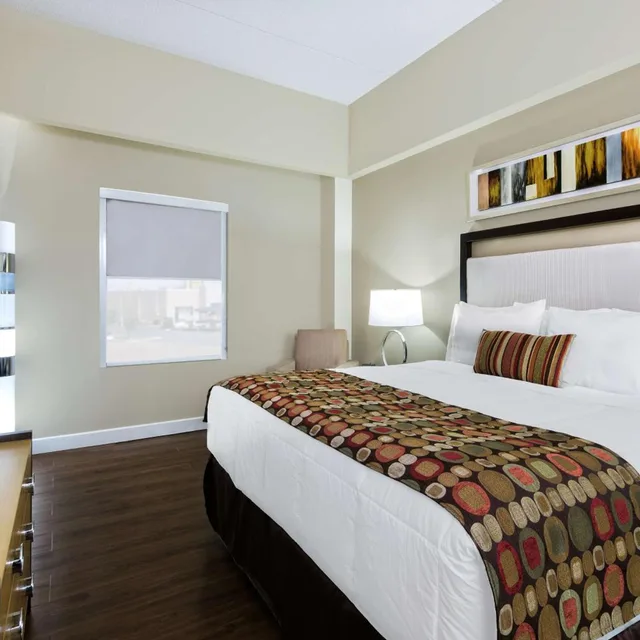2 Bedrooms, Suite, King Bed, Hawthorn Suites By Wyndham Mcallen 2/7