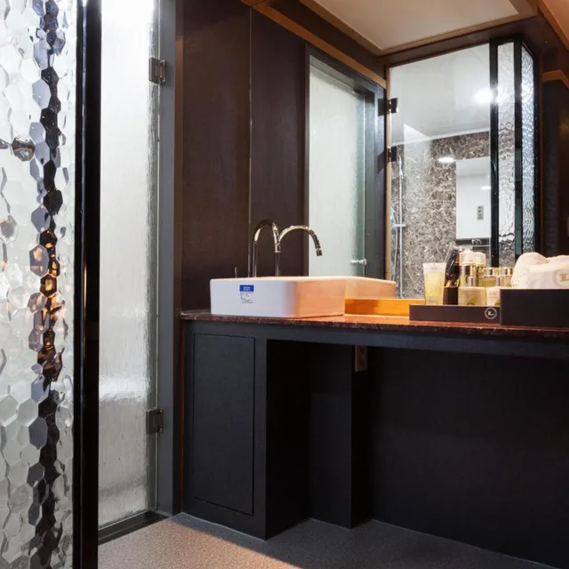 Deluxe, Double Bed, No Parking، Hotel Leaders 10/10