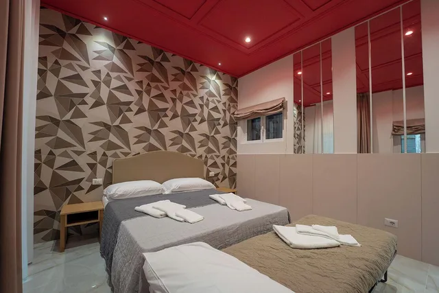Victorian, Deluxe, Triple, Annex، B&B Le 4 Stagioni Dante's Suites 7/10