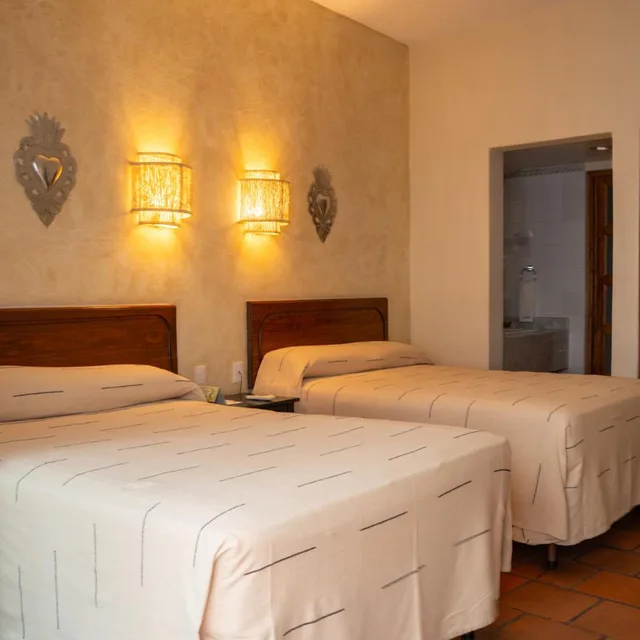Room, Twin Beds, Terrace, Parador del Dominico 1/8
