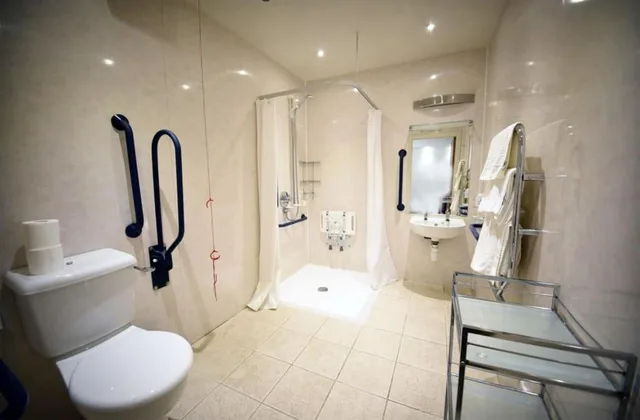 غرفة بريميير لذوي الإعاقة، The Royal Hotel, Portree 9/10