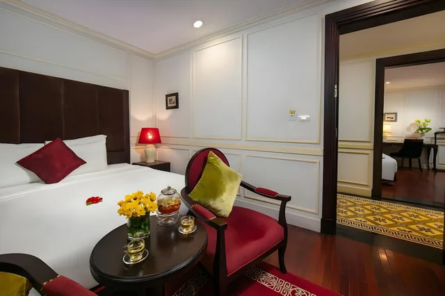 غرفة عائلية بإطلالة على المدينة بغرفتي نوم، Hanoi Boutique Hotel and Spa 1/2