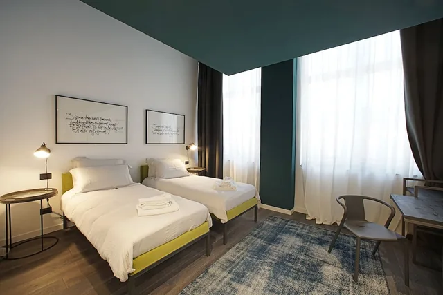 Exclusive, Loft, King and Twin Beds, Sofa, Edit Lofts 2/2