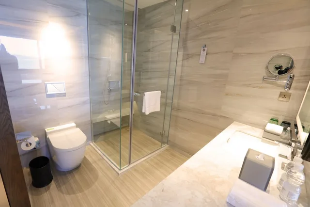 غرفة بسرير كينج بإطلالة على المدينة، Courtyard Xiamen Haicang 4/5