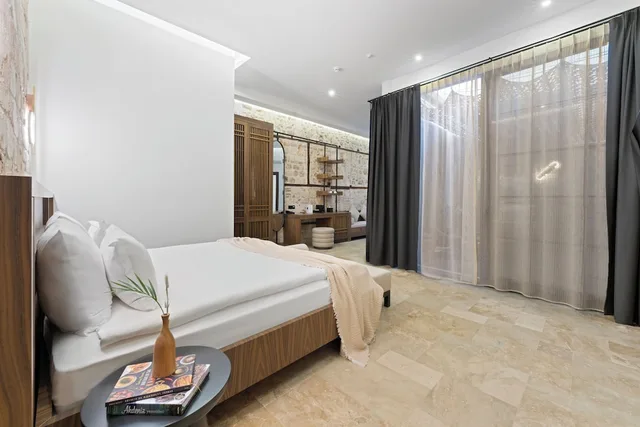 Garden, Executive, Suite, King Bed، Belmondo Suites Old Town Antalya 2/2