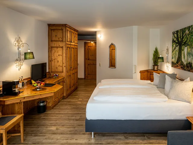 غرفة كومفورت بسرير كينج بإطلالة على الحديقة، Landhotel Goldenes Kreuz 8/10