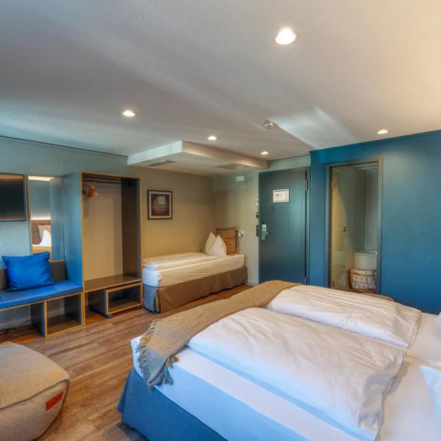 غرفة ثلاثية، THE HEY HOTEL INTERLAKEN 9/10
