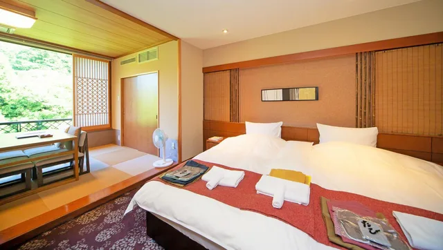 Semi Western, Style, Superior, Mountain View، Hakone Nanase 1/1