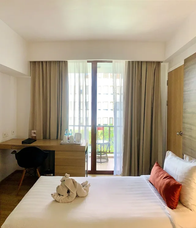 غرفة ديلوكس بسرير كوين، Grand Zuri Kuta Bali 1/2