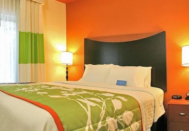 غرفة بسريرين كوين، Fairfield Inn And Suites Brunswick 4/10