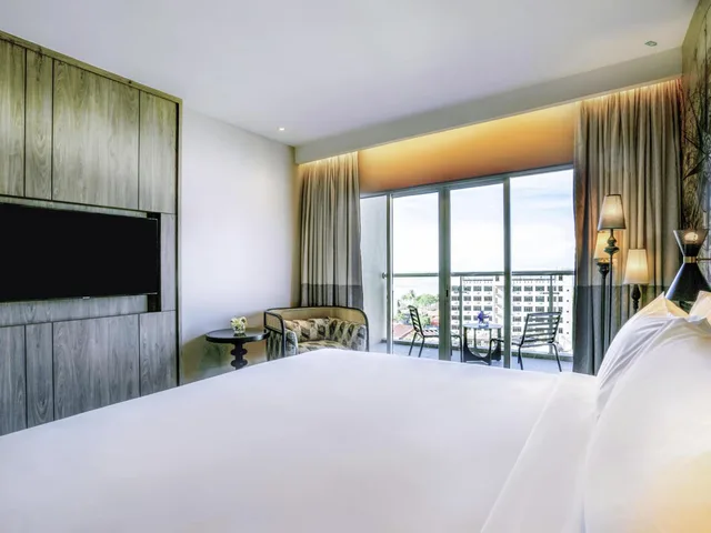غرفة سوبيريور بسرير كينج بإطلالة على البحر، MERCURE LANGKAWI PANTAI CENANG 4/8