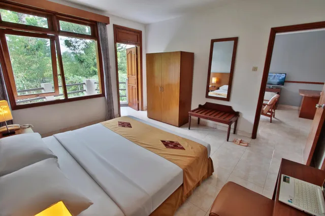جناح بسرير مزدوج، The Jayakarta Inn & Villas Cisarua 1/1