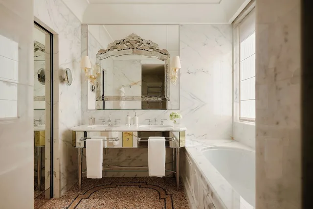 Four Seasons, Suite, King Bed, Lagoon View، Hotel Danieli Venice 3/4