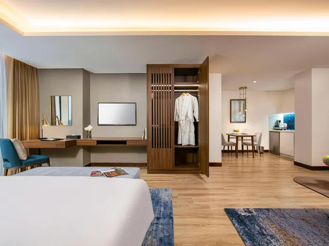 جناح جونيور، Movenpick Living West Hanoi 2/5