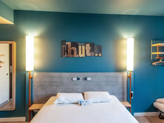 Room, Double Bed, ibis budget Pertuis Portes du Luberon 2/10