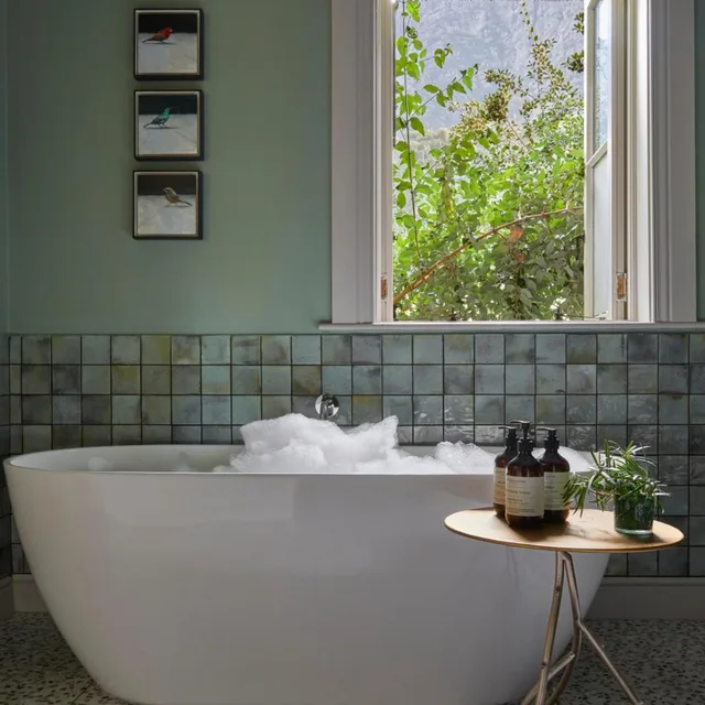 جناح جونيور بإطلالة على الجبل، The Thatch House 1/5