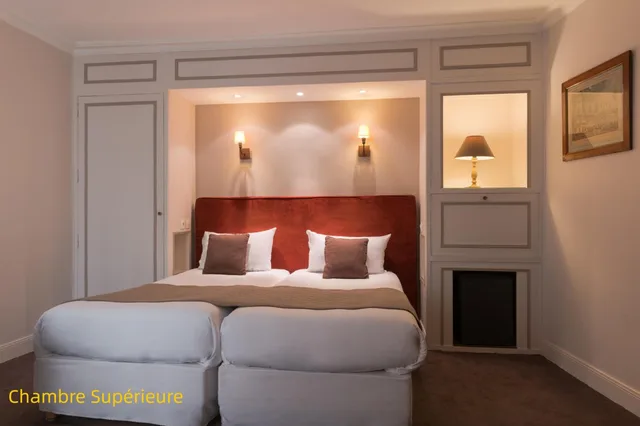 Superior, Queen Bed, Hotel Gaillon Opera 2/5