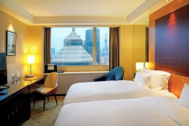 غرفة تنفيذية بسرير كوين، Radisson Collection Hyland Shanghai 2/10