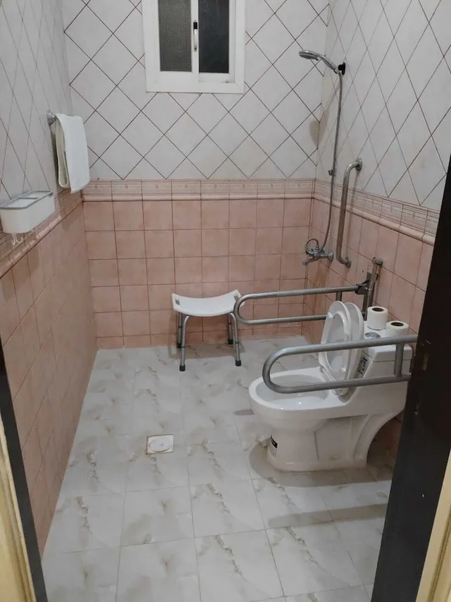 شقة بسرير مزدوج وسريرين منفصلين بغرفتي نوم، العييري للوحدات السكنية حائل 1(Al Eairy Apartment Hail 1) 5/5