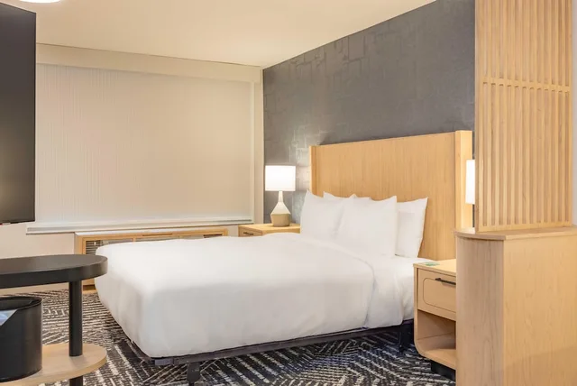 جناح استوديو بسرير كينج مع أريكة لذوي الإعاقة، Hyatt House Portland Airport 3/9