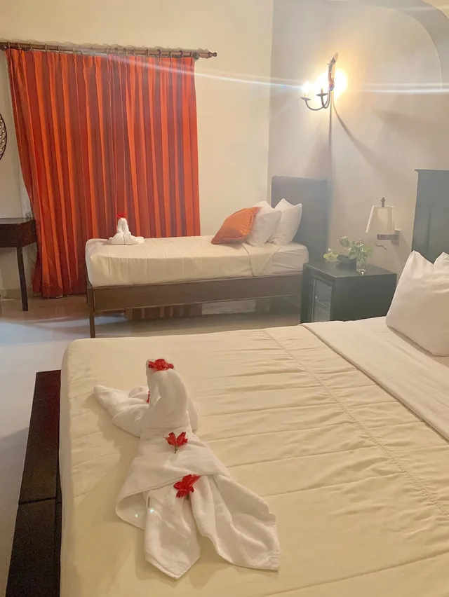 جناح عائلي ديلوكس بسرير كينج وسرير فردي بإطلالة على المسبح، Seranta Brisas de Bavaro Ex the Mt Hotel 9/10