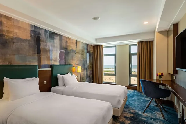 غرفة قياسية بسريرين منفصلين بإطلالة على البحيرة، Doubletree By Hilton Hotel Van 4/9