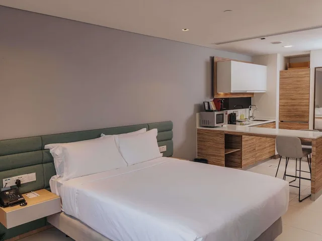 استوديو تنفيذي بسرير مزدوج، Novotel Living Singapore Orchard 2/10