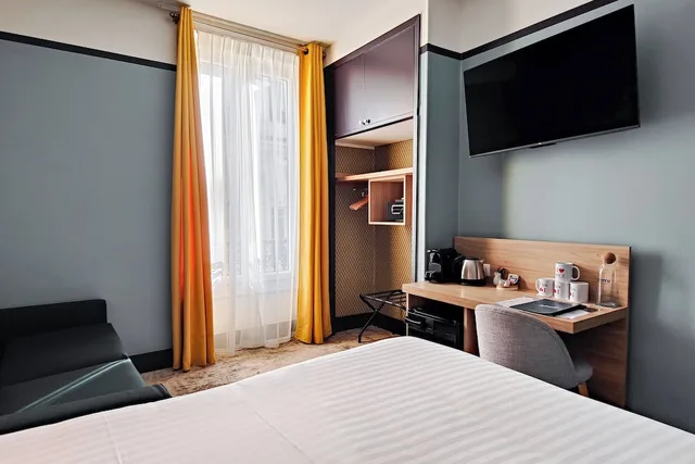 غرفة تنفيذية بسرير مزدوج مع أريكة، 1 MED HOTEL 3/10