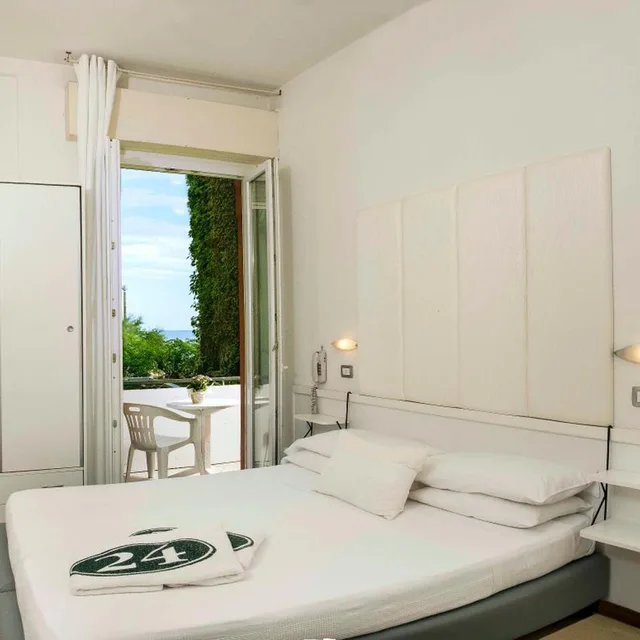 غرفة عائلية بشرفة، Hotel Giovanna Regina 2/3