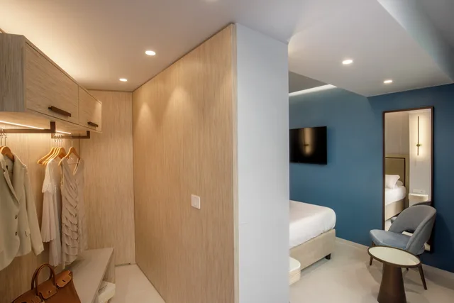غرفة سوبيريور بسرير مزدوج، Ambasciatori Suite Hotel 4/4