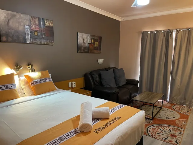 Spa, Queen Bed، Philadelphia Motor Inn 1/8